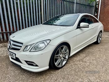 Used Mercedes-Benz E Class 2010 for sale - 79633451: Photo