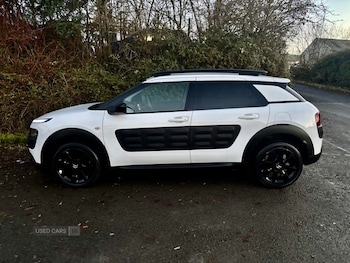 Used Citroen C4 Cactus 2016 for sale - 76690142: Photo