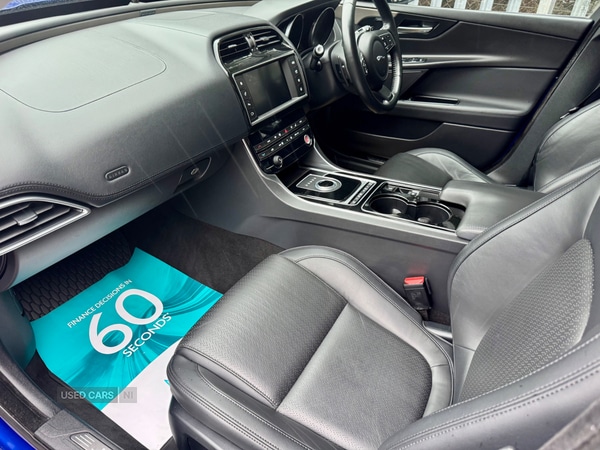 Used Jaguar XE 2017 for sale - 77525556: Photo 4