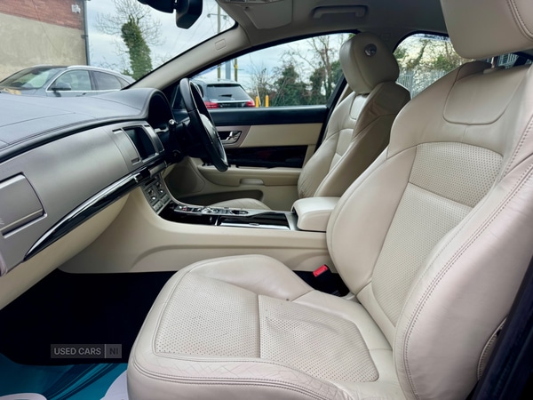 Used Jaguar XF 2011 for sale - 76659637: Photo 15