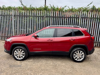 Used Jeep Cherokee 2017 for sale - 79475819: Photo