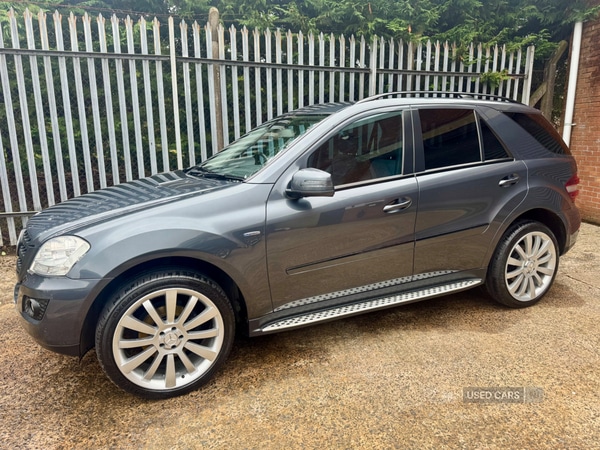 Used Mercedes-Benz M Class 2011 for sale - 76551223: Photo 10