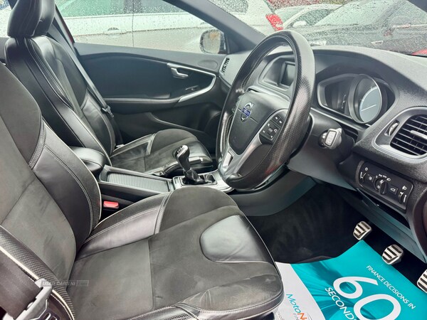Used Volvo V40 2015 for sale - 72537939: Photo 19