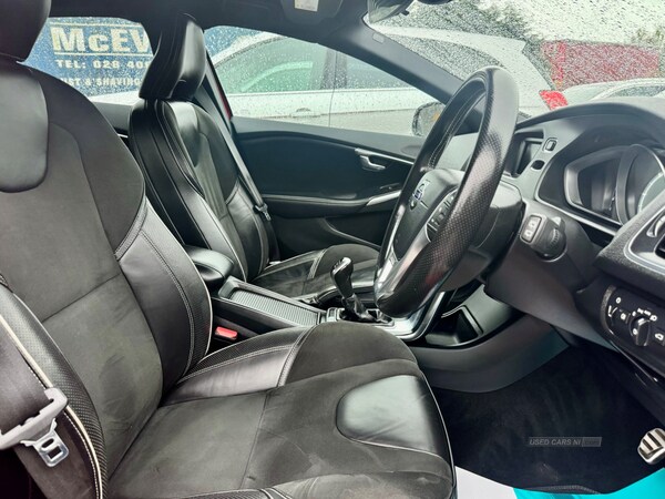 Used Volvo V40 2015 for sale - 72537939: Photo 20