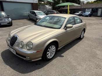 2003 - AUTO 4-Door