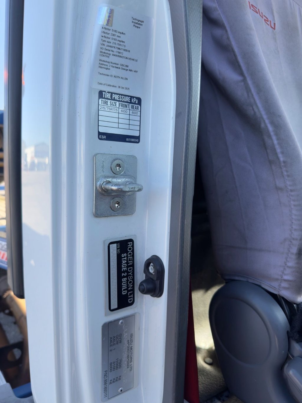 Used Isuzu Forward 2019 for sale - 77780664: Photo 11