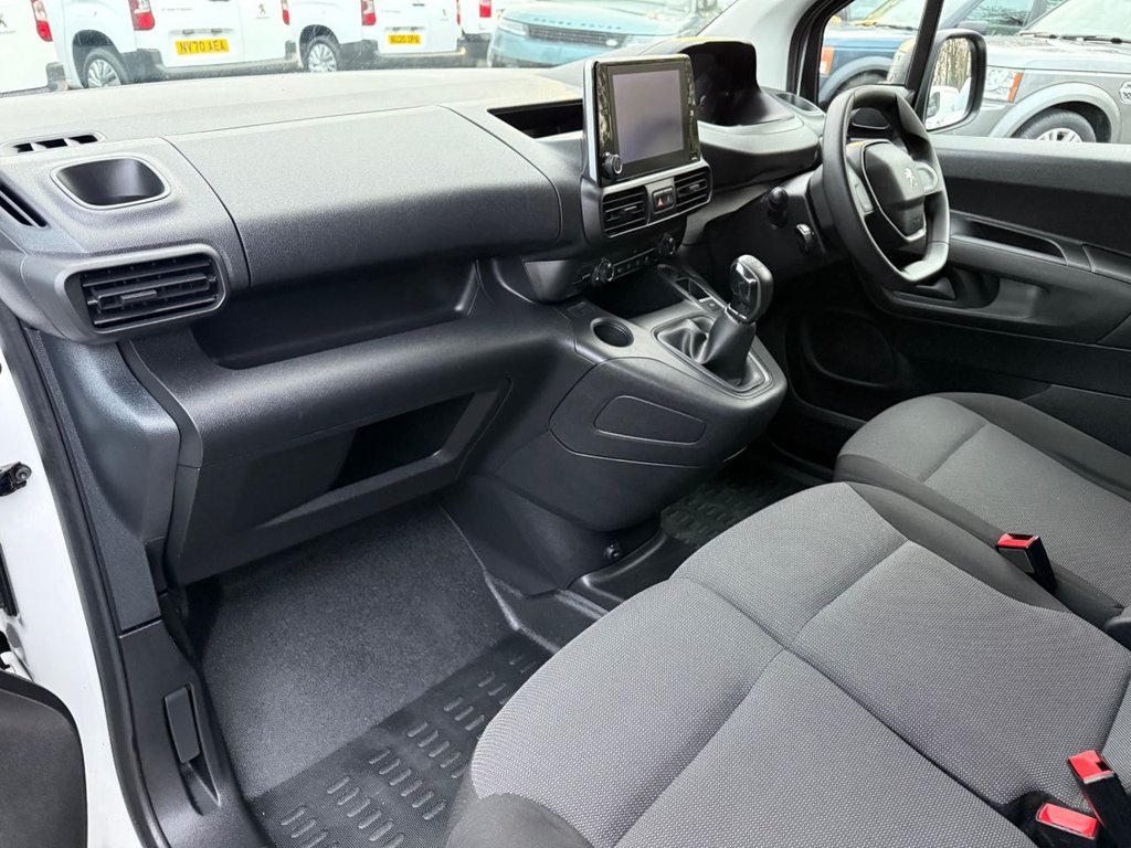 Used Peugeot Partner 2020 for sale - 76973763: Photo 11