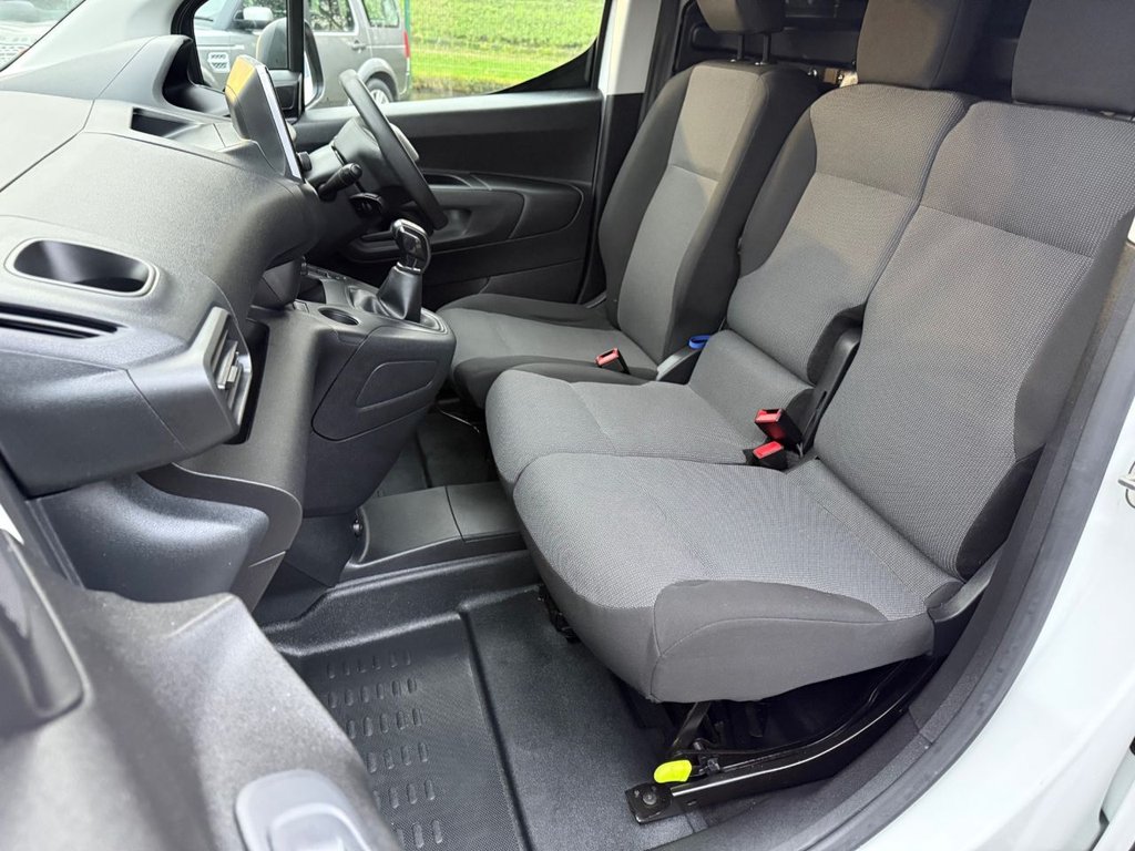 Used Peugeot Partner 2020 for sale - 76973763: Photo 12