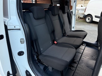 Used Peugeot Partner 2020 for sale - 76909966: Photo