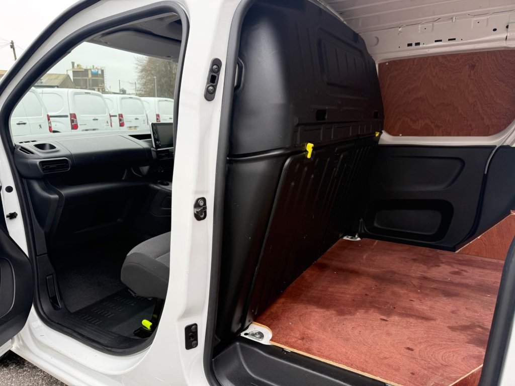 Used Citroen Berlingo 2021 for sale - 77356742: Photo 14