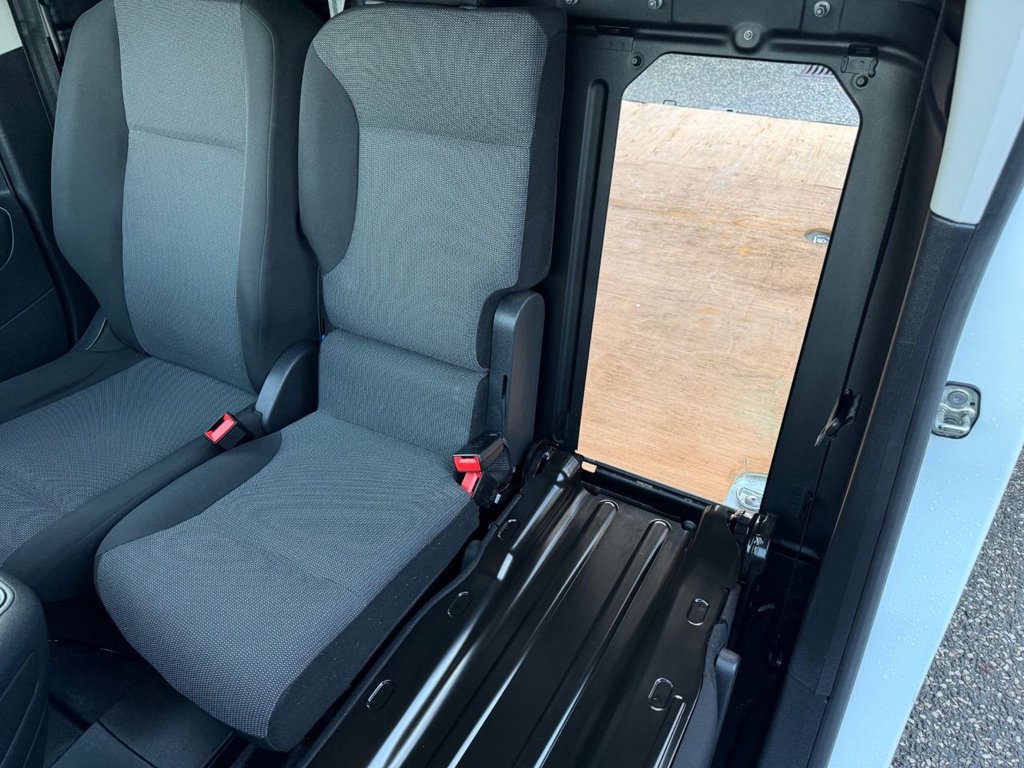 Used Peugeot Partner 2021 for sale - 76973688: Photo 16