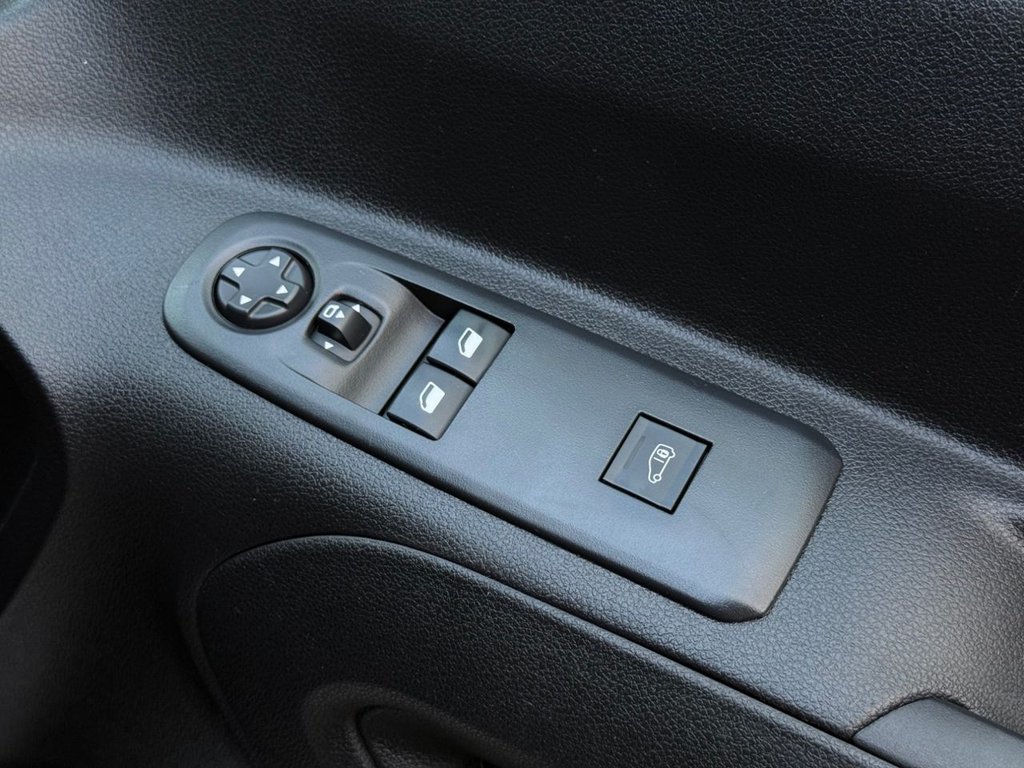 Used Citroen Berlingo 2021 for sale - 76914802: Photo 27