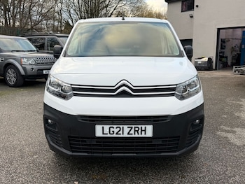 Used Citroen Berlingo 2021 for sale - 76914802: Photo