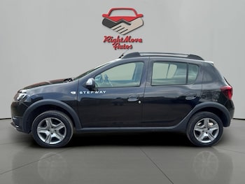 Used Dacia Sandero Stepway 2019 for sale - 78528657: Photo