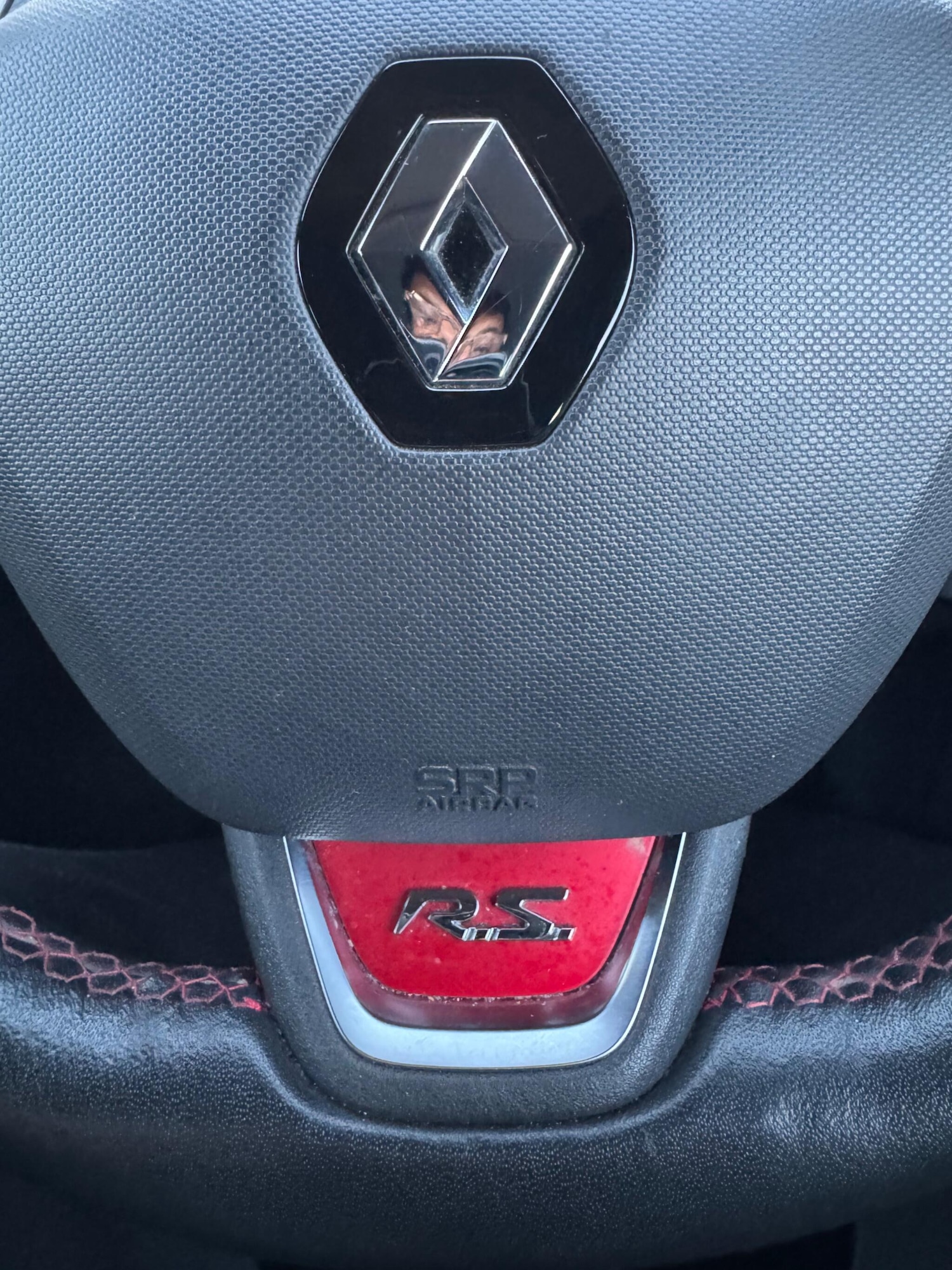 Used Renault Clio 2015 for sale - 76801670: Photo 30