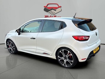 Used Renault Clio 2015 for sale - 76801670: Photo