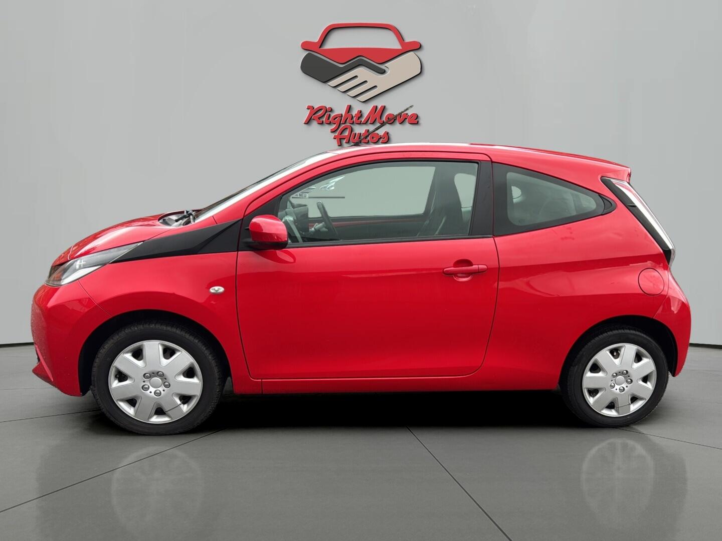 Used Toyota AYGO 2016 for sale - 77400589: Photo 5