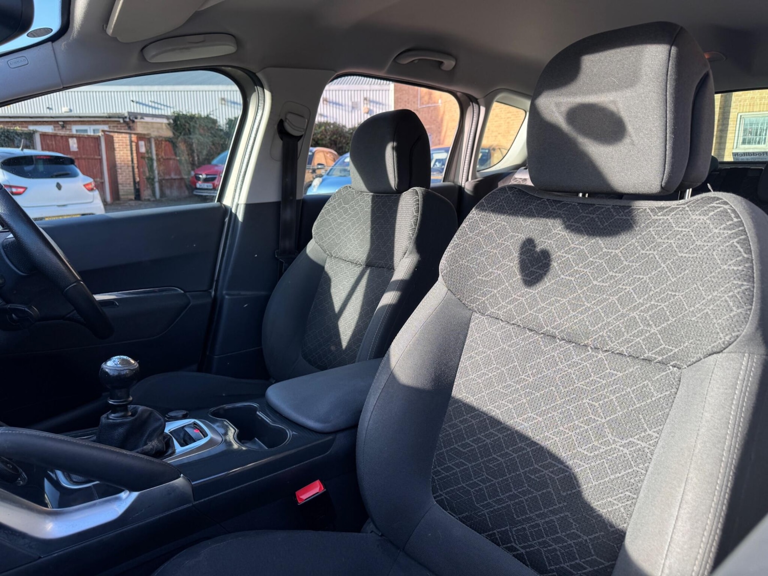 Used Peugeot 3008 2015 for sale - 76780692: Photo 18