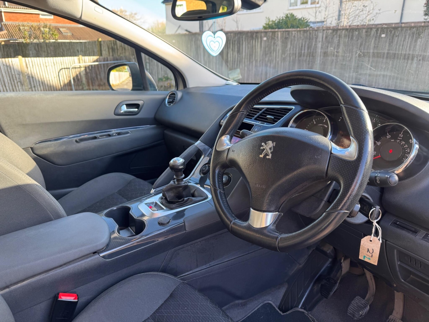 Used Peugeot 3008 2015 for sale - 76780692: Photo 8