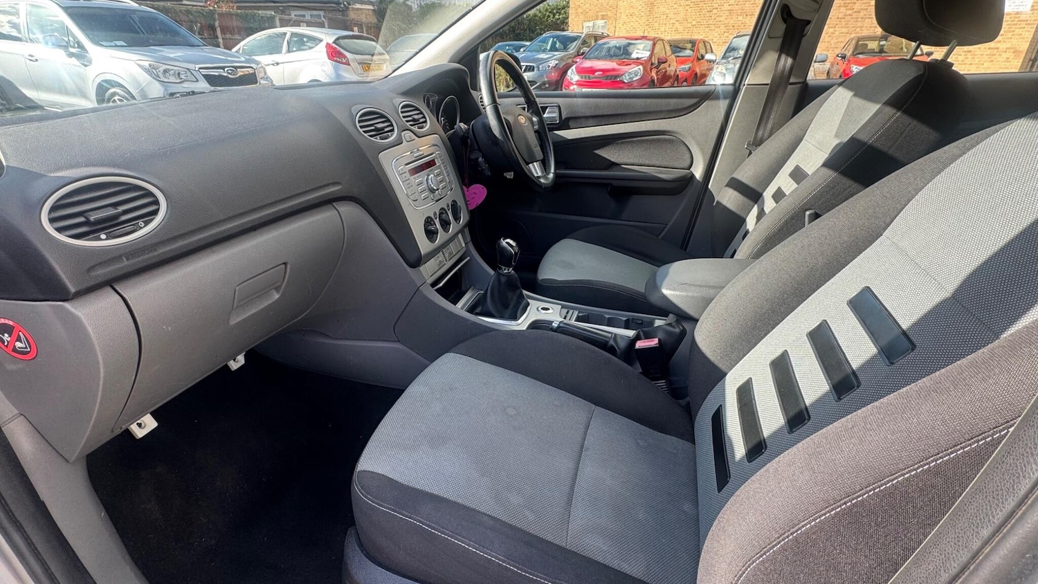 Used Ford Focus 2009 for sale - 76377937: Photo 12