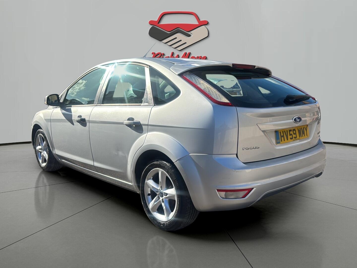 Used Ford Focus 2009 for sale - 76377937: Photo 3