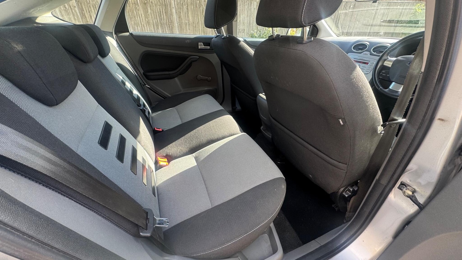 Used Ford Focus 2009 for sale - 76377937: Photo 9
