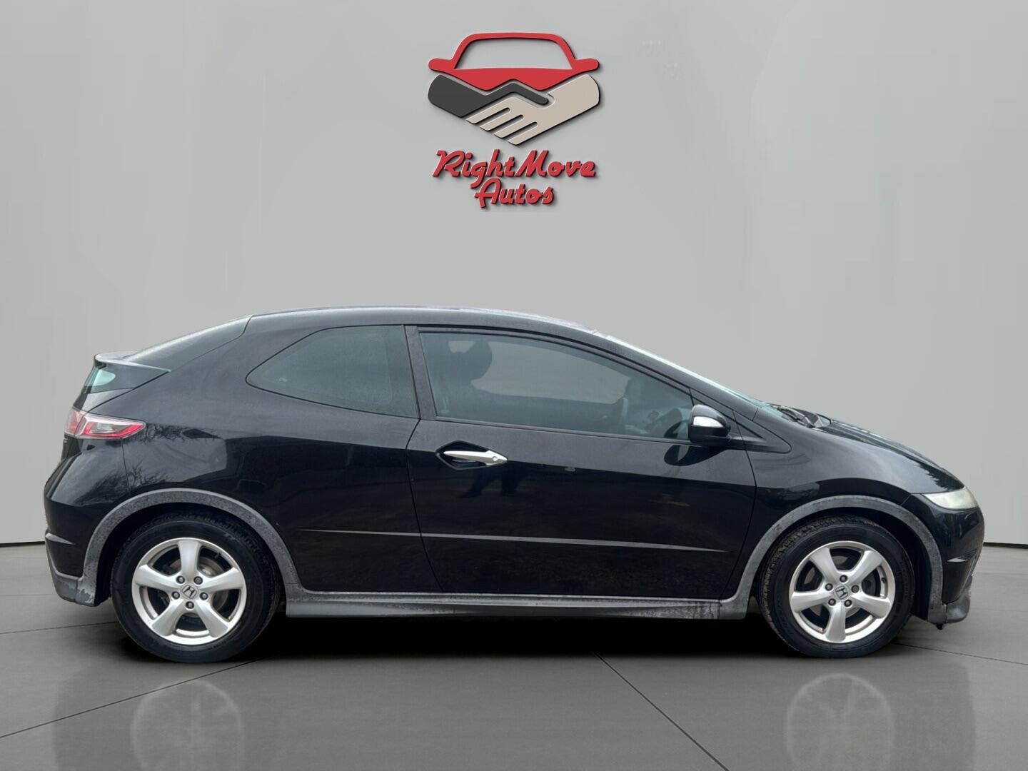 Used Honda Civic 2010 for sale - 78006730: Photo 6