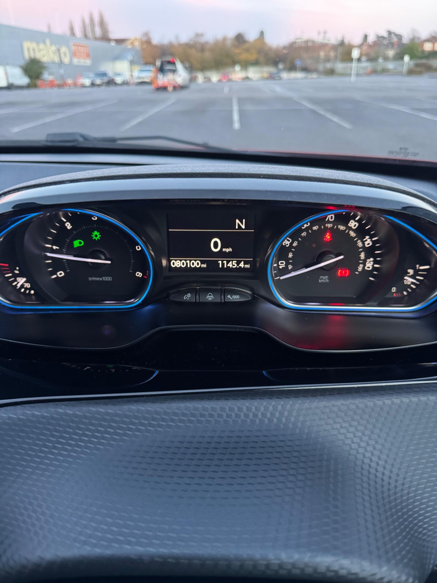 Used Peugeot 2008 2014 for sale - 76823476: Photo 12