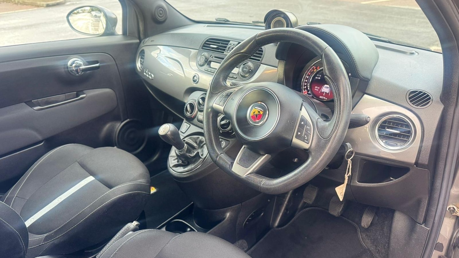 Used Abarth 500 2015 for sale - 77523870: Photo 15