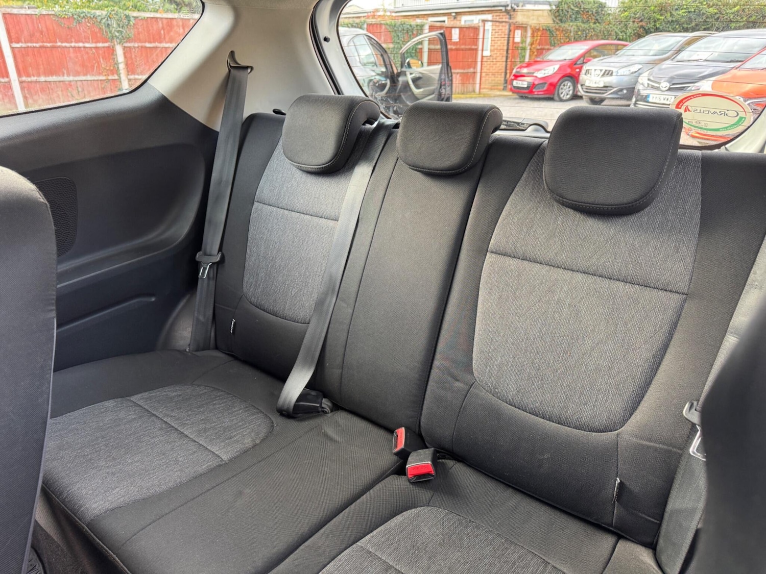 Used Kia Picanto 2015 for sale - 76360762: Photo 17