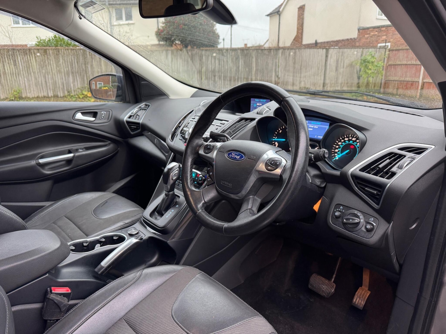 Used Ford Kuga 2014 for sale - 76772157: Photo 9