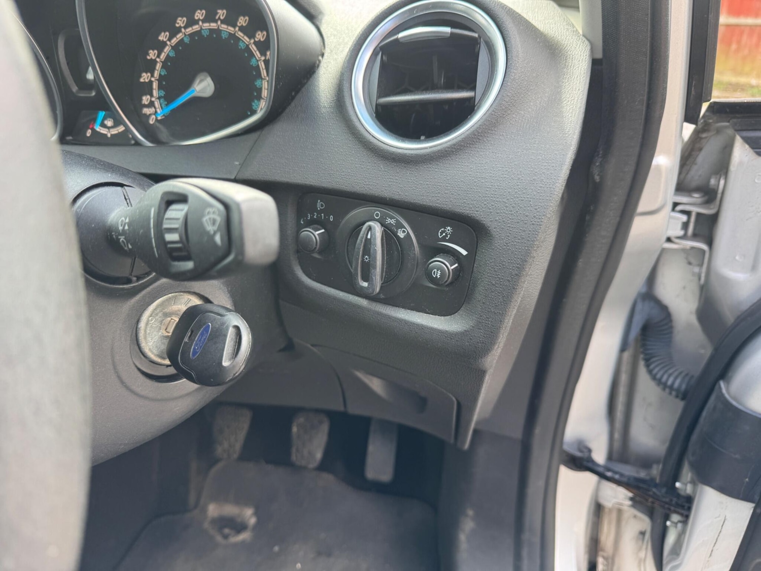 Used Ford Fiesta 2013 for sale - 78019886: Photo 10