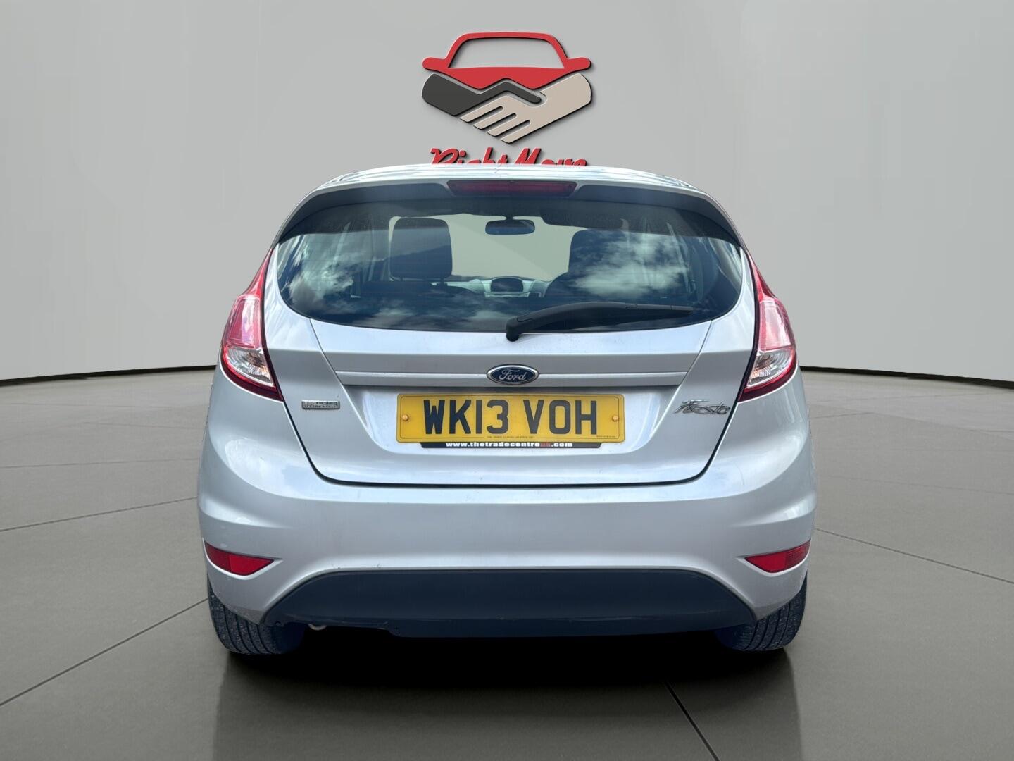 Used Ford Fiesta 2013 for sale - 78019886: Photo 4