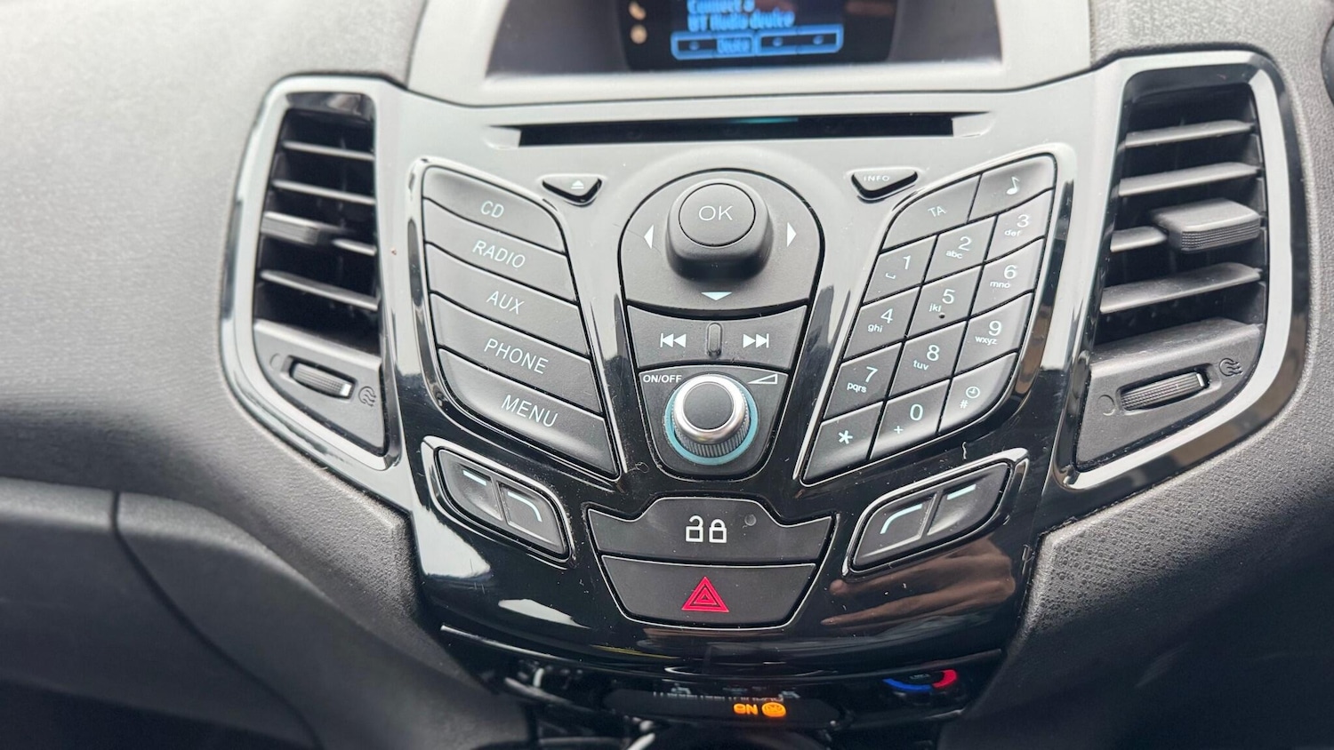 Used Ford Fiesta 2013 for sale - 77454755: Photo 15