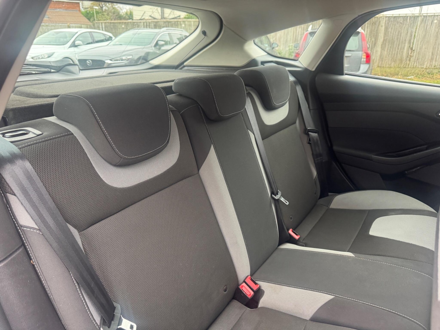 Used Ford Focus 2011 for sale - 76727529: Photo 20