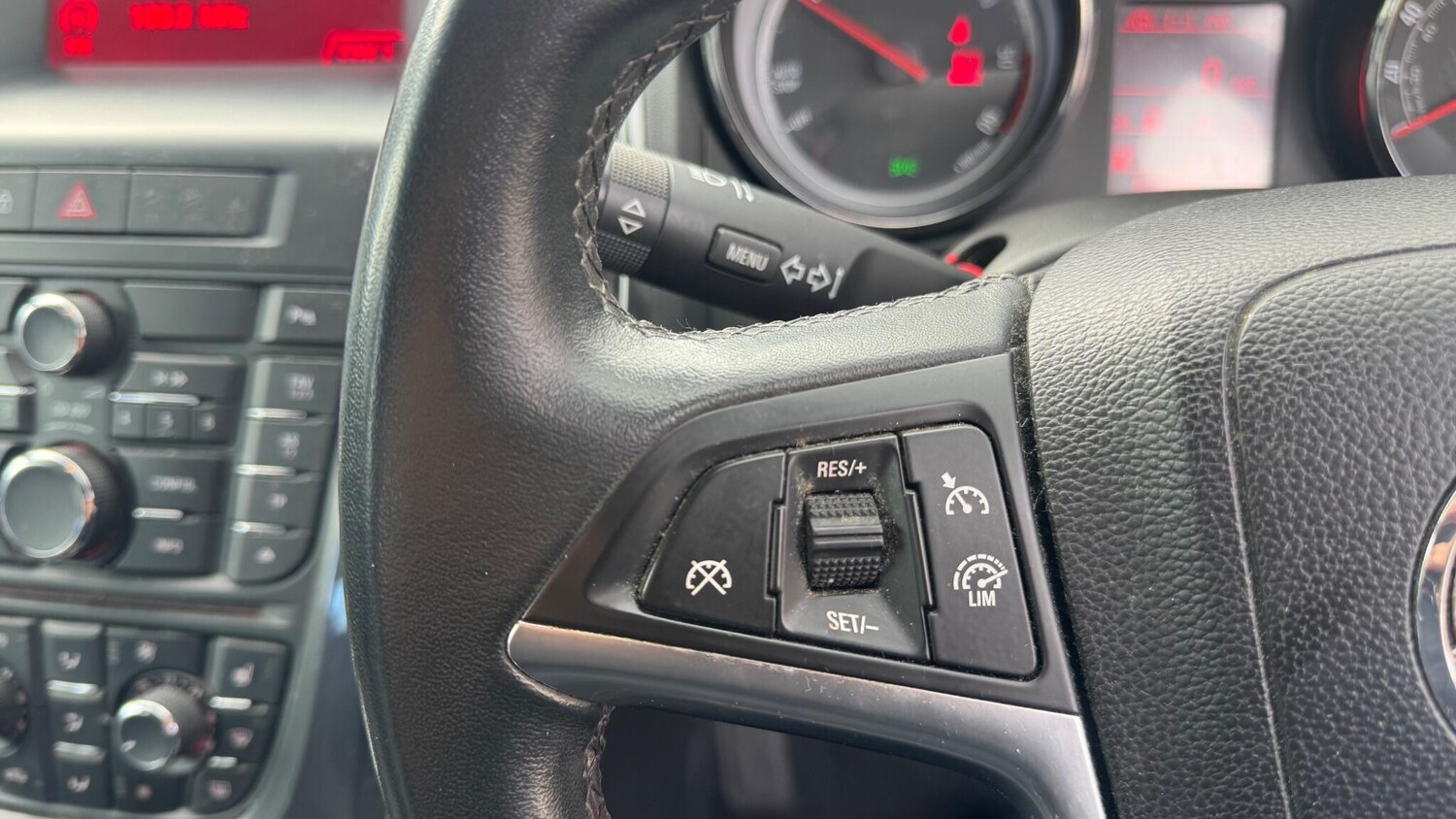 Used Vauxhall Astra 2012 for sale - 77838749: Photo 16