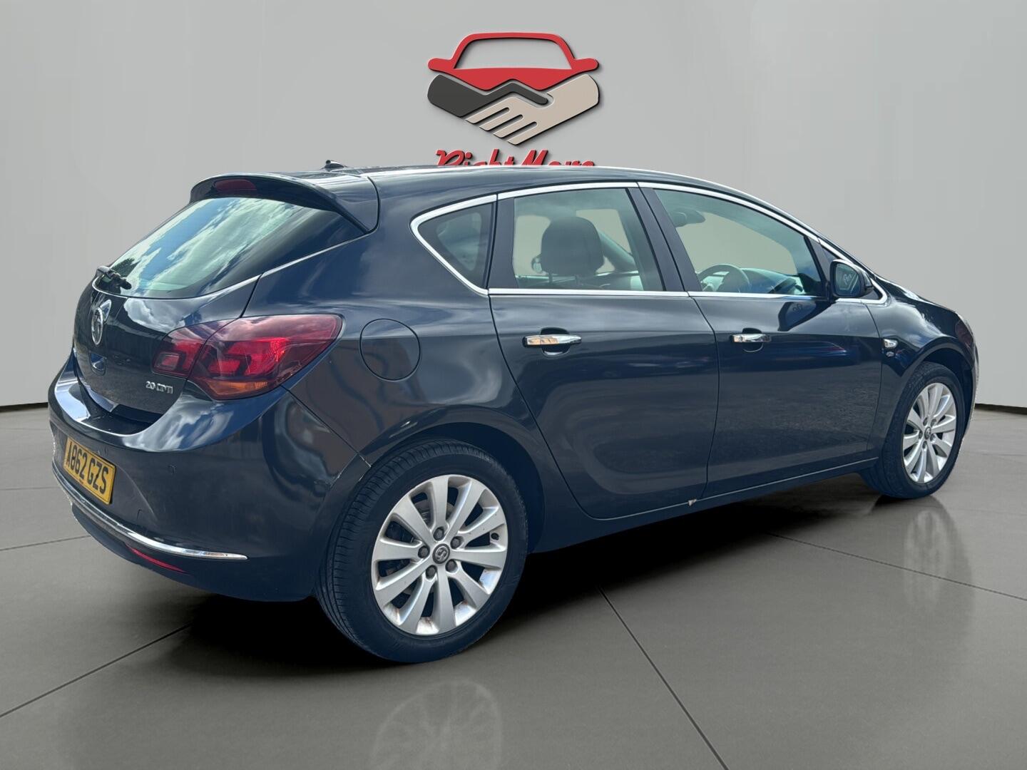 Used Vauxhall Astra 2012 for sale - 77838749: Photo 5