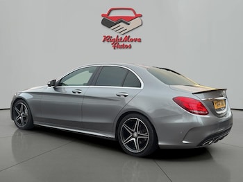 Used Mercedes-Benz C Class 2015 for sale - 76975875: Photo