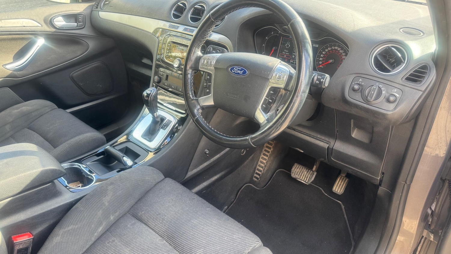 Used Ford S-Max for sale - 76440393: Photo 19