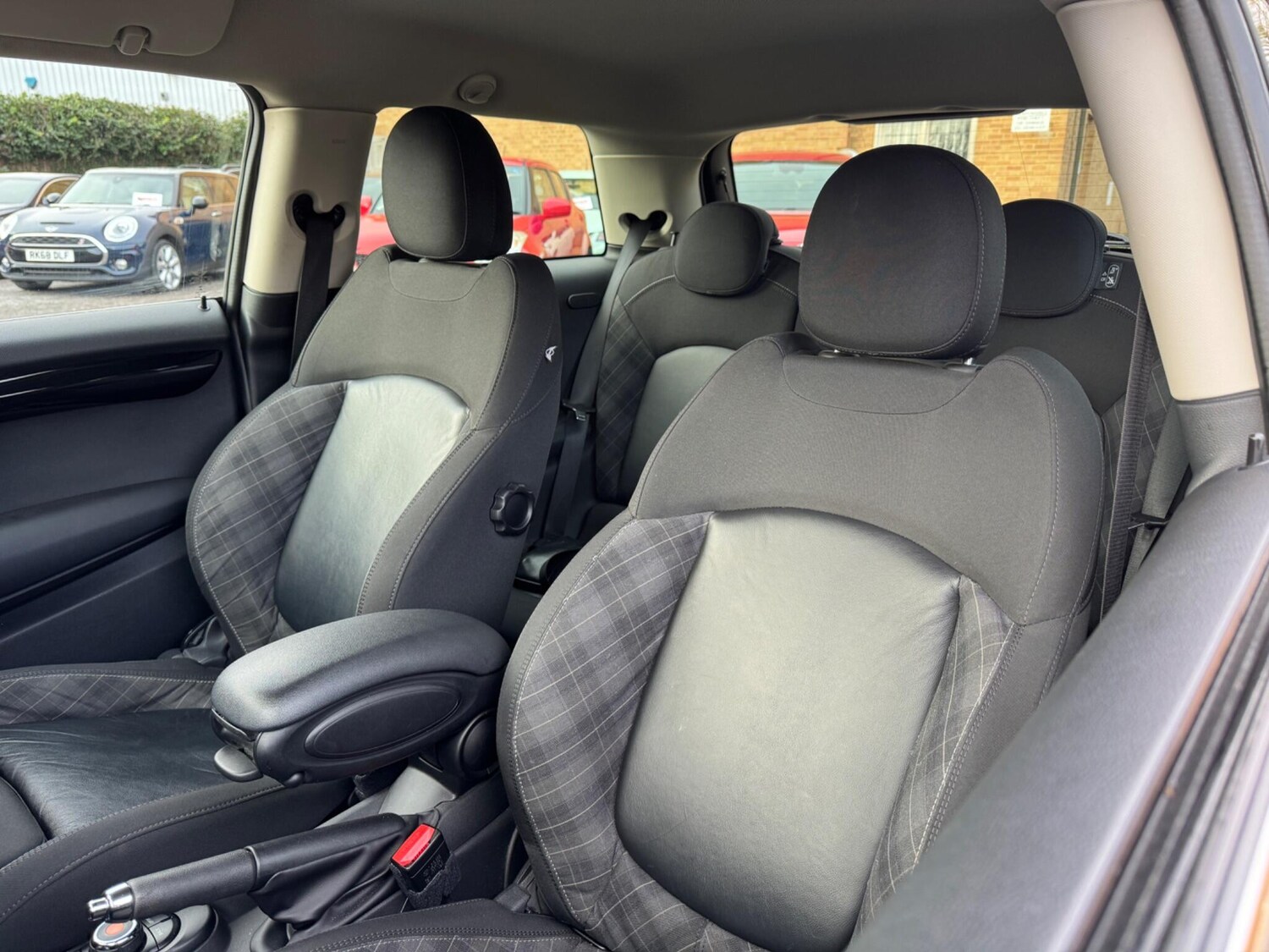 Used MINI Hatch 2014 for sale - 77386848: Photo 24