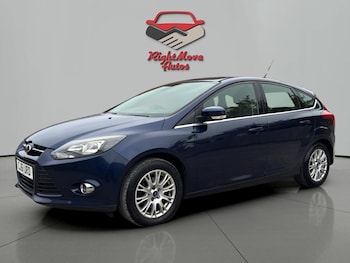 2011 (61) - 1.6 Titanium Euro 5 5dr