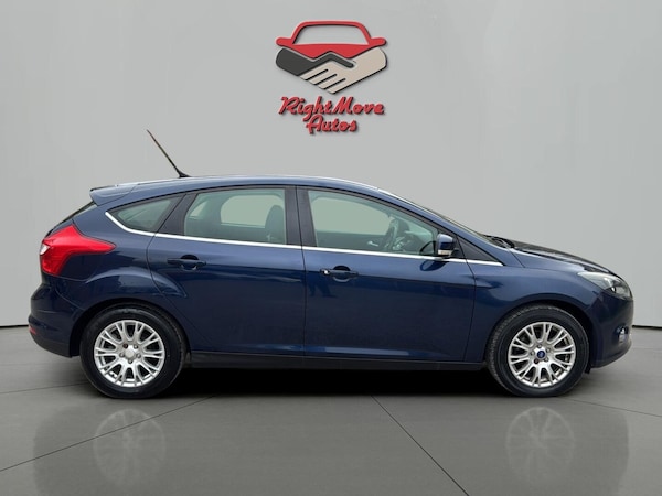 Used Ford Focus 2011 for sale - 76269603: Photo 6