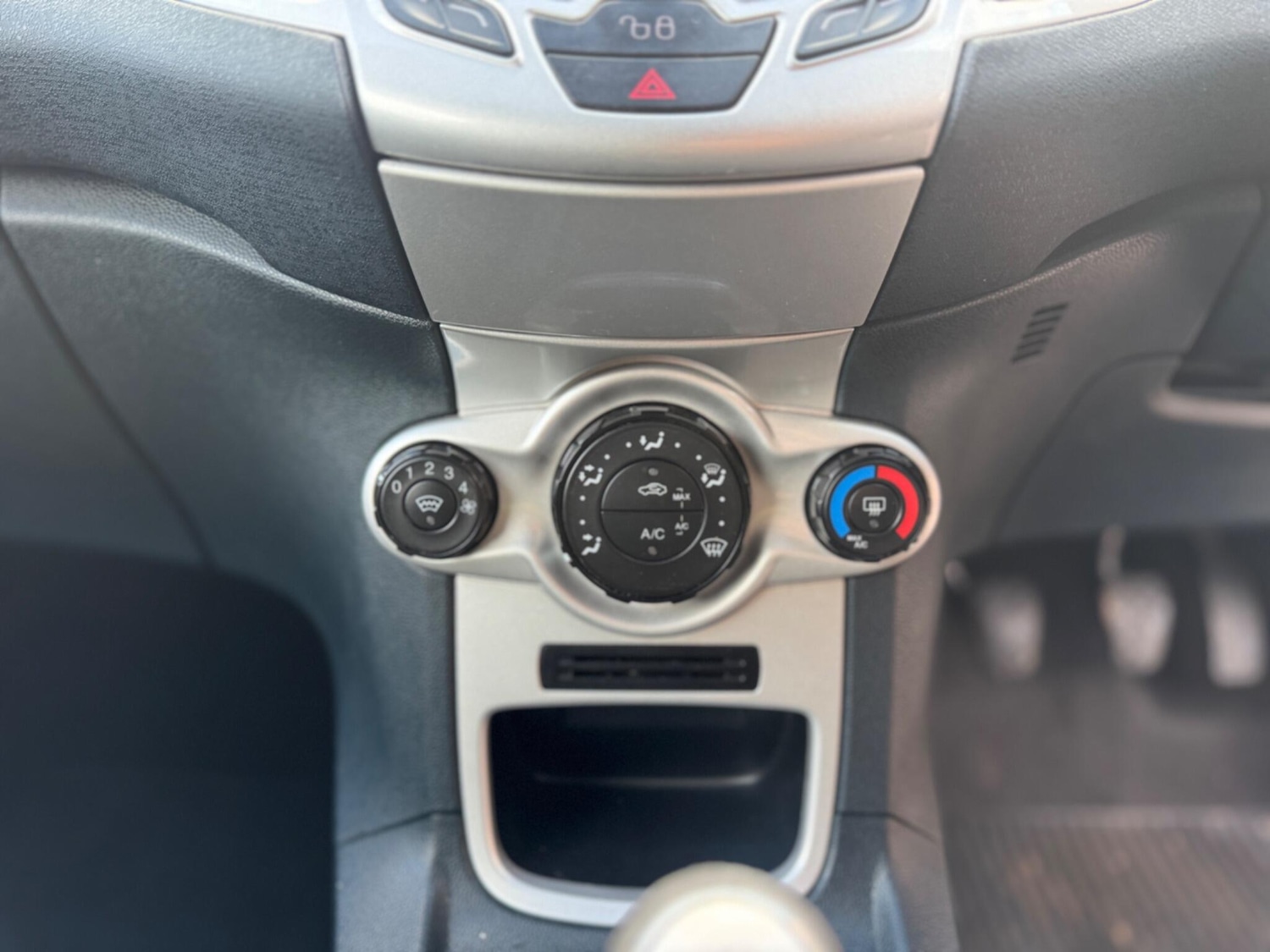 Used Ford Fiesta 2012 for sale - 76377534: Photo 13