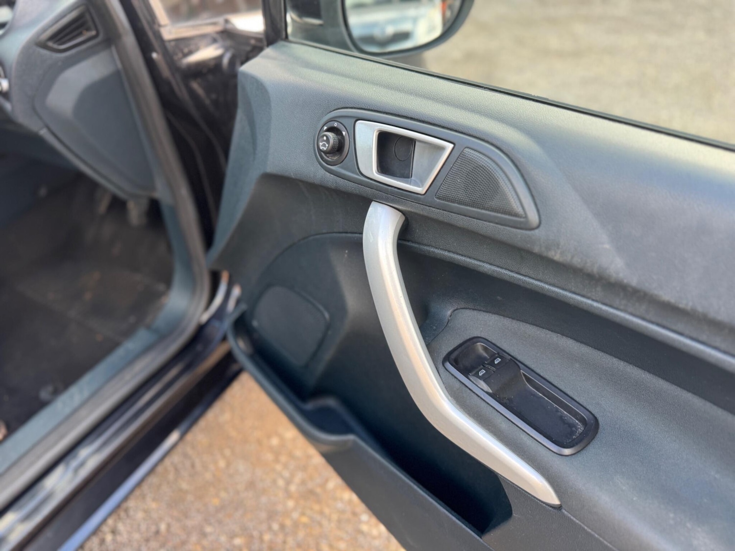 Used Ford Fiesta 2012 for sale - 76377534: Photo 15