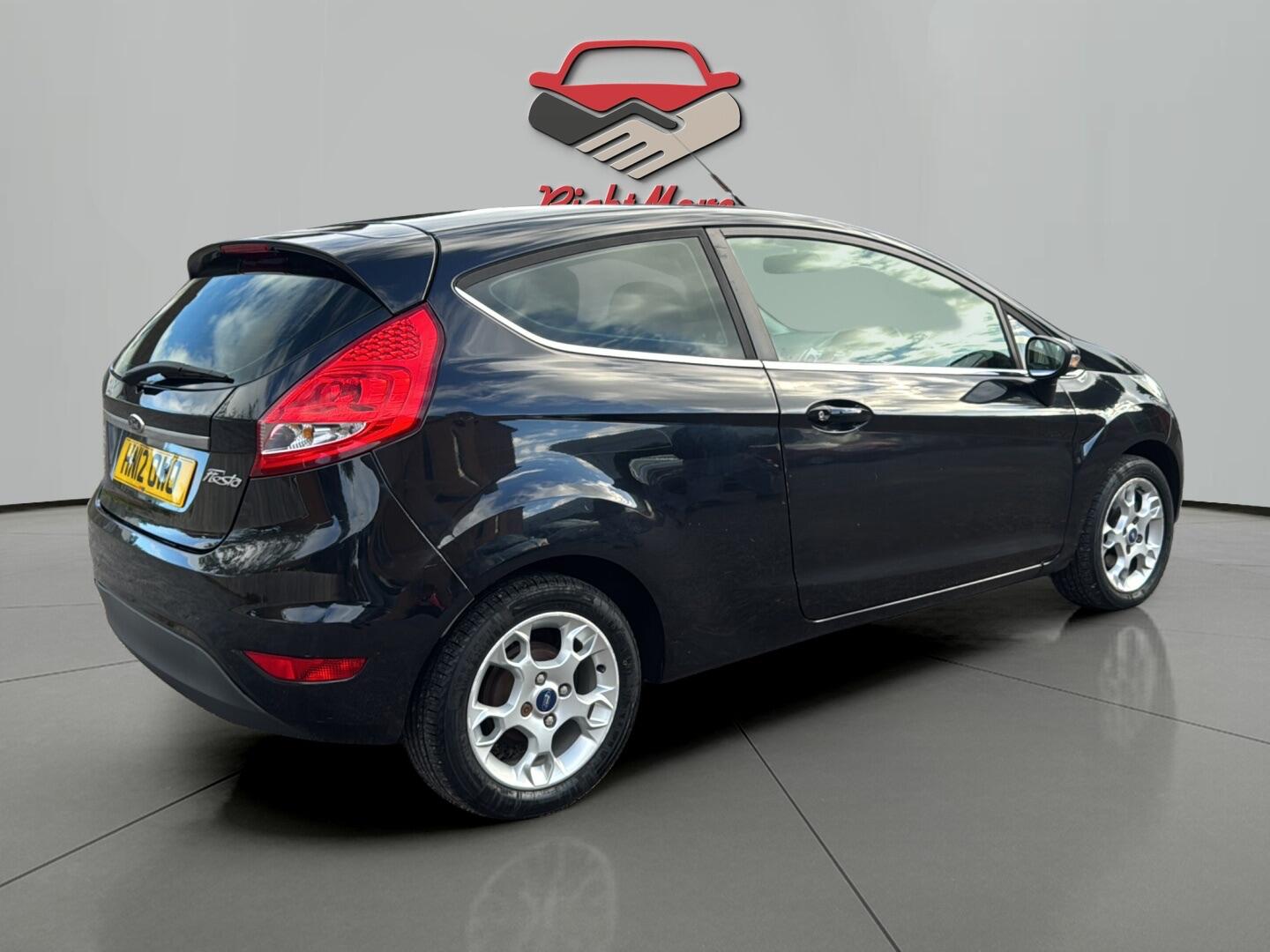 Used Ford Fiesta 2012 for sale - 76377534: Photo 5