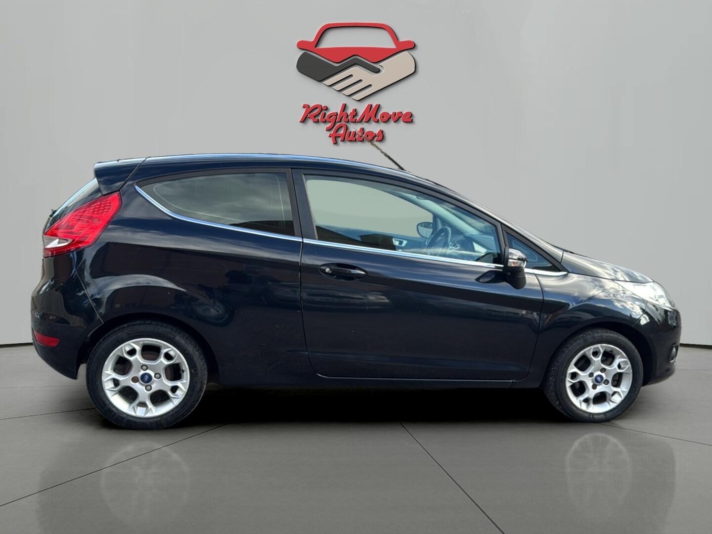 Used Ford Fiesta 2012 for sale - 76377534: Photo 6