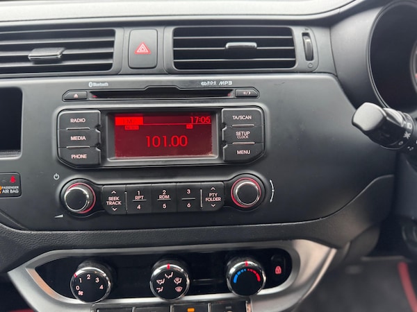 Used Kia Rio 2015 for sale - 76282603: Photo 17