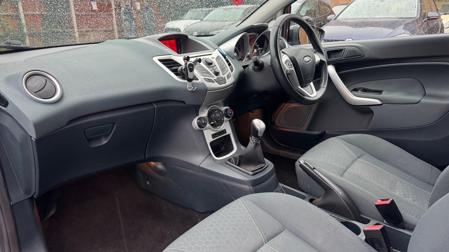 Used Ford Fiesta 2011 for sale - 78220172: Photo 13