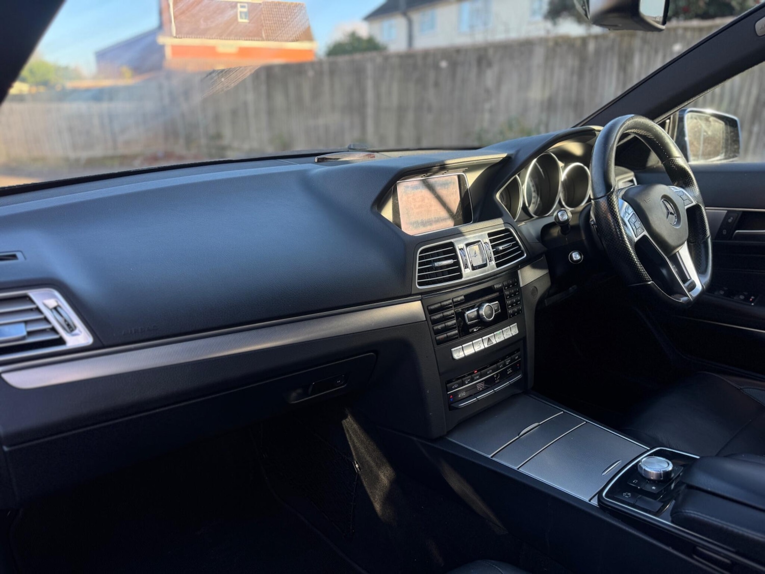 Used Mercedes-Benz E Class for sale - 77017079: Photo 21