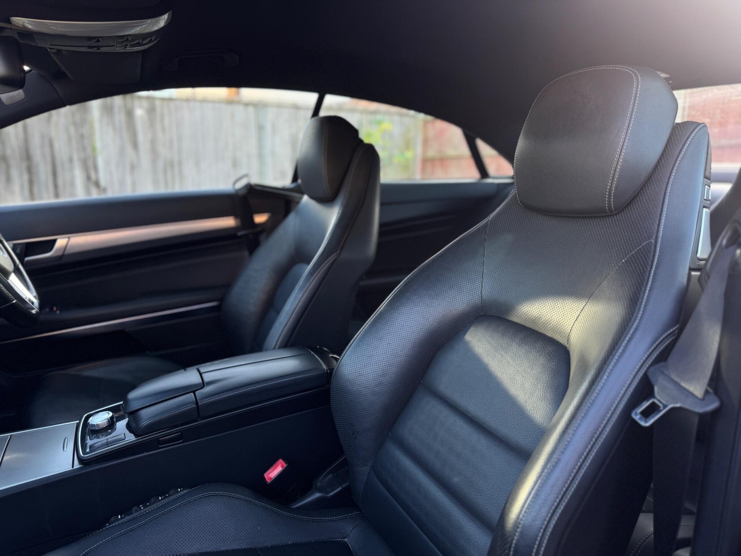 Used Mercedes-Benz E Class for sale - 77017079: Photo 22